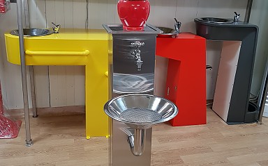 주환-75  발로밟는 손세정대